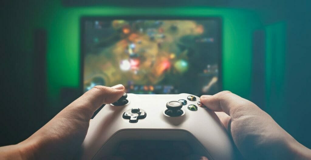 Samsung & Xbox Launch Gaming Zones in Microsoft Centers